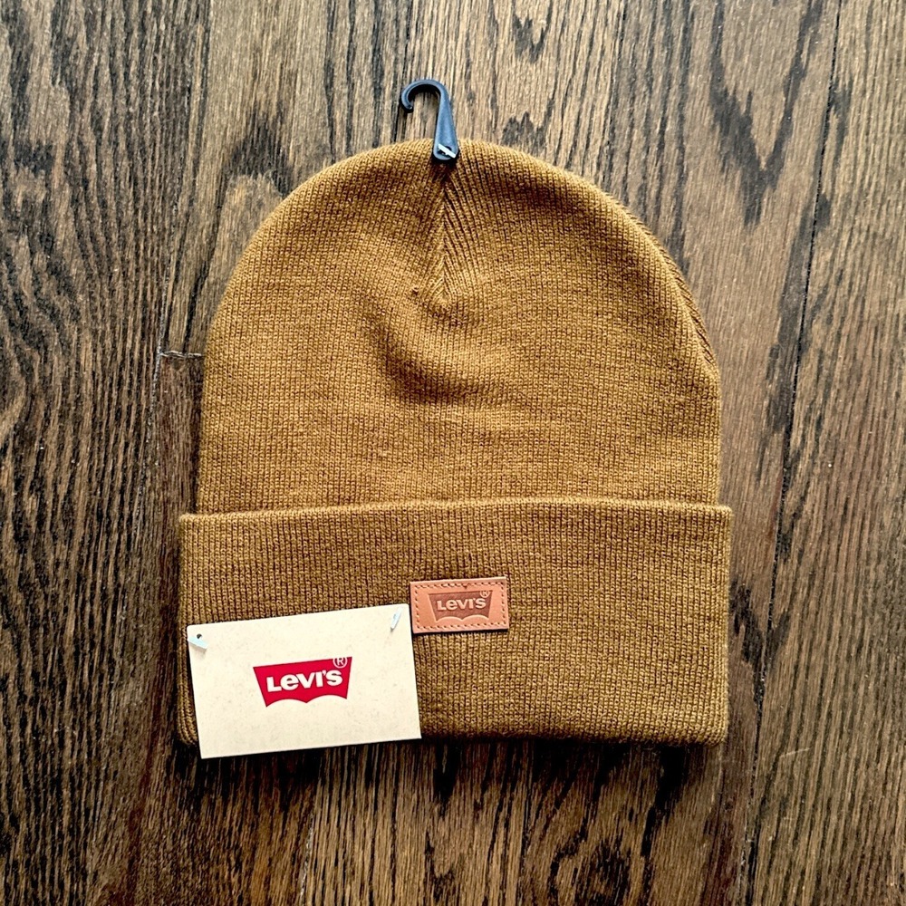 Levi's Beanie Hat Knit Cuffed‎ Winter Warm Casual Golden Brown Camel Color $35
